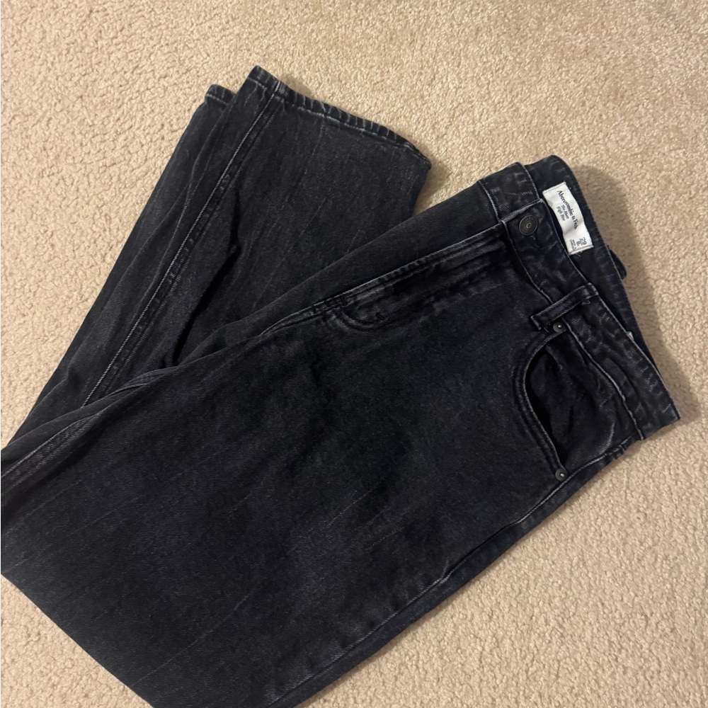Abercrombie “The Mom High Rise” Black Jeans